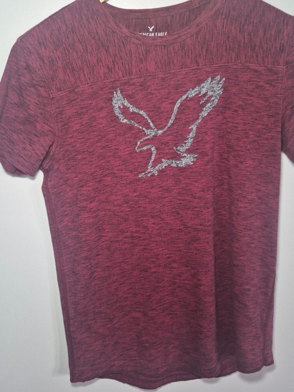 American Eagle Active Flex Burgundy Eagle Graphic T-Shirt XS
